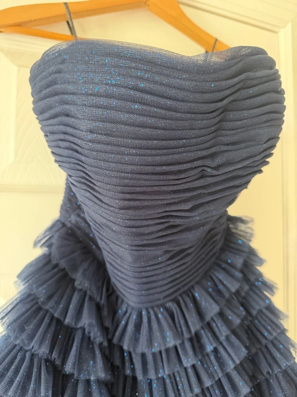 Sherri Hill Navy Layered Ruffle Tulle Prom Gown - Size 0 - Picture 4 of 13